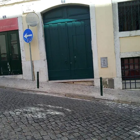 Pireza Lisbon